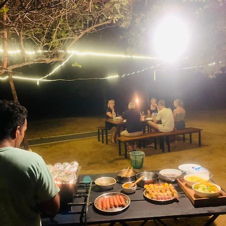 Hotel Yala Wild Hut - Yala Tissamaharama Esterno foto